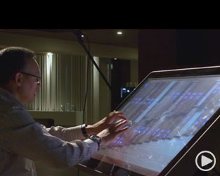 Displax超级触摸膜钢琴演奏